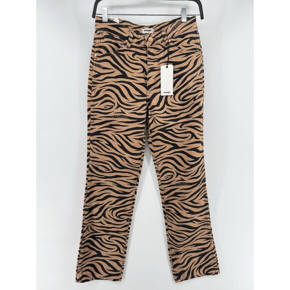 NWT Women’s WRANGLER Tiger Print Wild West Purr print High Rise Jeans size 25